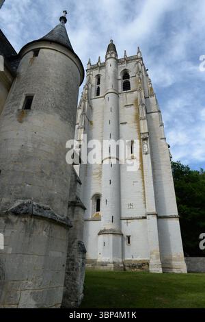 Abbaye du bec-Hellouin la tour Saint Nicolas Banque D'Images