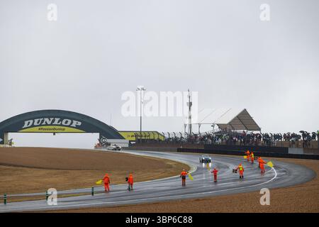Le Mans, France. 06 juillet 2025. Maréchaux illustration lors du le Mans Classic 2025, du 3 au 6 juillet 2025 sur le circuit des 24 heures du Mans, au Mans, France - photo Javier Jimenez/DPPI crédit : DPPI Media/Alamy Live News Banque D'Images