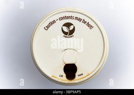 Tasse à café compostable Banque D'Images