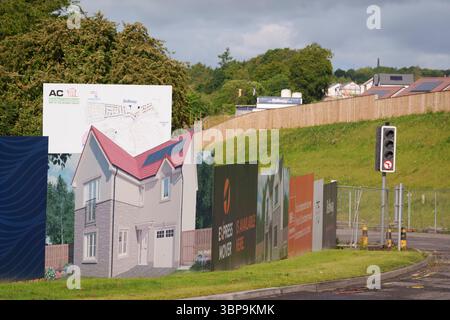 Le nouveau projet de logement de Bellway Homes à Earl's Way, un nouveau domaine au large de la rocade A92, le 3 juillet 2025, à Glenrothes, Fife, Écosse. Bellway a commencé comme une petite entreprise familiale dans le nord-est en 1946. Banque D'Images