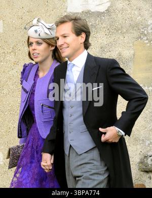 Princesse Béatrice d'York et Dave Clark au mariage de Sam Waley-Cohen dans le Berkshire - 11 juin 2011 Banque D'Images