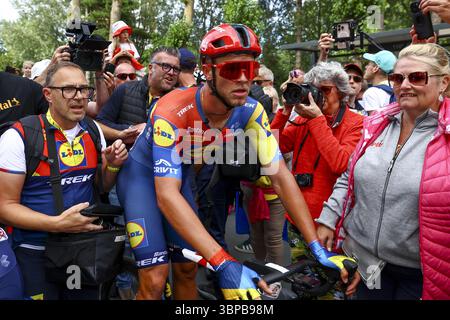 Dunkerque, France. 07 juillet 2025. L'Italien Jonathan Milan de Lidl-Trek photographié après la troisième étape du Tour de France 2025 à vélo, de Valenciennes à Dunkerque (178 km) le lundi 07 juillet 2025 en France. La 112ème édition du Tour de France débute le samedi 5 juillet à Lille, France, et se terminera à Paris, France, le 27 juillet. BELGA PHOTO DAVID PINTENS crédit : Belga News Agency/Alamy Live News Banque D'Images