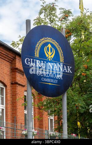 Guru Nanak Gurdwara à Camberley, Surrey, Angleterre, Royaume-Uni, centre spirituel sikh sikhs sikhisme qui a ouvert en 2025 Banque D'Images