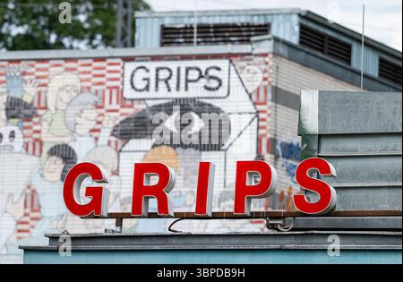 Berlin, Allemagne. 07 juillet 2025. Le Grips Theater à Hansaplatz. Crédit : Soeren Stache/dpa/Alamy Live News Banque D'Images