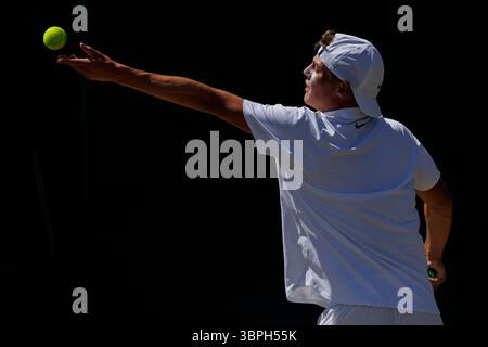 Wimbledon, Royaume-Uni. 08 juillet 2025. Cruz Hewitt (AUS) pendant Wimbledon 2025. Crédit : Corleve/Alamy Live News Banque D'Images
