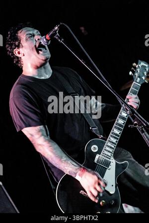 Midwest punk, pop et metal groupes jouant de la musique live Banque D'Images