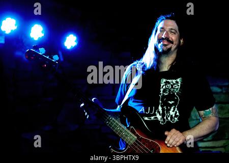 Midwest punk, pop et metal groupes jouant de la musique live Banque D'Images