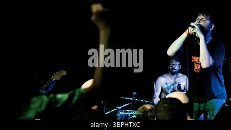 Midwest punk, pop et metal groupes jouant de la musique live Banque D'Images
