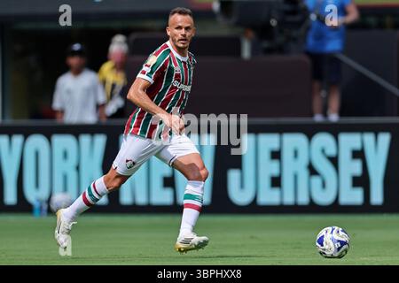 8 juillet 2025 : East Ritherford, NJ, USA ; René de Fluminense court avec le ballon pendant le match entre Fluminense et Chelsea FC, en demi-finale de la Coupe du monde des clubs FIFA 2025, au MetLife Stadium Banque D'Images