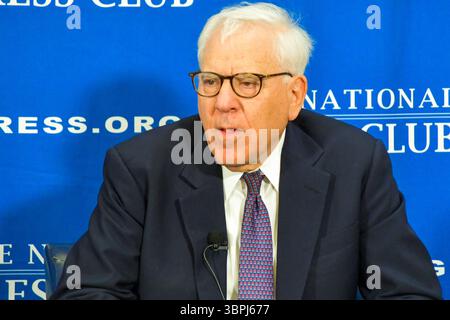 David Rubenstein, intervenant au National Press Club, 8 juillet 2025 Banque D'Images