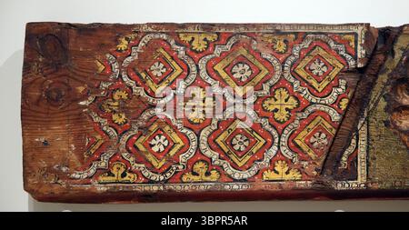 Panneaux de poutres peints décoratifs gothiques avec des motifs géométriques. Tempera sur bois. Du palais marques de Lio. Barcelone. (MNAC). Barcelone. Espagne. Banque D'Images