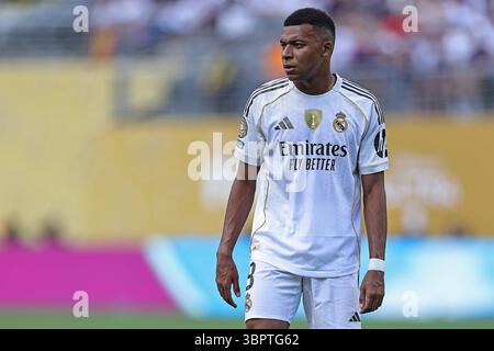 MetLife Stadium East Rutherford, États-Unis. 09 juillet 2025. Kylian Mbappe du Real Madrid CF, lors du match entre le PSG et le Real Madrid CF pour la demi-finale de la Coupe du monde des clubs de la FIFA 2025, au MetLife Stadium à East Rutherford, États-Unis, le 9 juillet 2025. Photo : Heuler Andrey/DiaEsportivo (Heuler Andrey/DiaEsportivo/SPP) crédit : SPP Sport Press photo. /Alamy Live News Banque D'Images