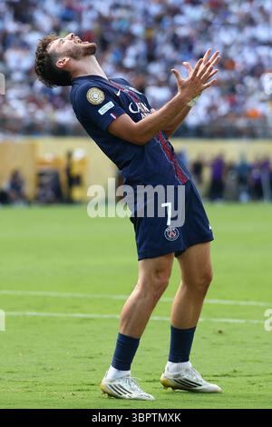 East Rutherford, États-Unis. 09 juillet 2025. Khvicha Kvaratskhelia du Paris Saint-Germain réagit lors de la demi-finale de la Coupe du monde des clubs de la FIFA 2025 au MetLife Stadium à East Rutherford, États-Unis, le 9 juillet 2025. Photo de Chris Brunskill/UPI crédit : UPI/Alamy Live News Banque D'Images