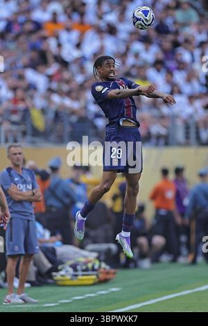 9 juillet 2025 ; East Rutherford, NJ, USA : Bradley Barcola du PSG lors du match entre le PSG et le Real Madrid C.F. pour la demi-finale de la Coupe du monde des clubs FIFA 2025, au MetLife Stadium Banque D'Images