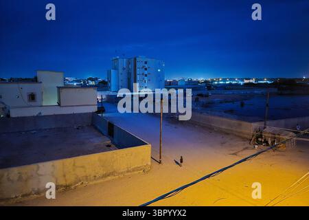 Mauritanie. Nouakchott. Vue nocturne d'Un quartier périphérique de la capitale Banque D'Images