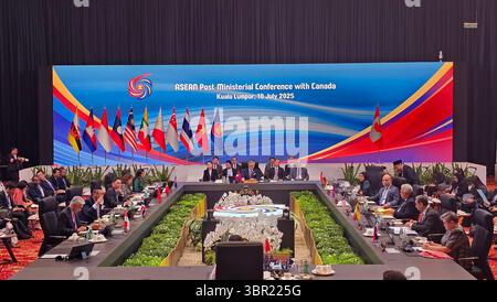 Kuala Lumpur, Malaisie. 10 juillet 2025. Vue d'ensemble lors de la Conférence post-ministérielle de l'Association des Nations de l'Asie du Sud-est (ANASE) lors de la 58e Réunion des ministres des Affaires étrangères de l'ANASE et des réunions connexes au Centre des congrès de Kuala Lumpur, Malaisie, le jeudi 10 juillet 2025. Photo ASEAN/UPI crédit : UPI/Alamy Live News Banque D'Images