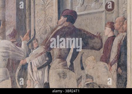 Détail de fresque représentant des scènes de la vie de membres Christopher à Cappella Ovetari, Padoue, Italie. Peint par Andrea Mantegna, Renaissance. Banque D'Images