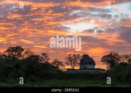 15 janvier 2019, Chichen Itza, Yucatan, Mexique : le Caracol ou l'Observatoire dans les ruines de la grande ville maya de Chichen Itza, Yucatan, Mexique. La ville préhispanique de Chichen-Itza est classée au patrimoine mondial de l'UNESCO. (Crédit image : © Jon G. Fuller/VW pics via ZUMA Wire) Banque D'Images
