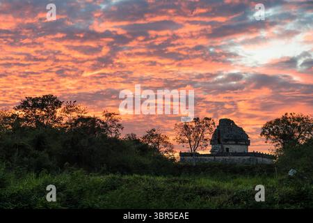 15 janvier 2019, Chichen Itza, Yucatan, Mexique : le Caracol ou l'Observatoire dans les ruines de la grande ville maya de Chichen Itza, Yucatan, Mexique. La ville préhispanique de Chichen-Itza est classée au patrimoine mondial de l'UNESCO. (Crédit image : © Jon G. Fuller/VW pics via ZUMA Wire) Banque D'Images