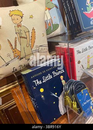 Exposition de la boutique de cadeaux à la Morgan Library & Museum de New York, USA 2025 Banque D'Images