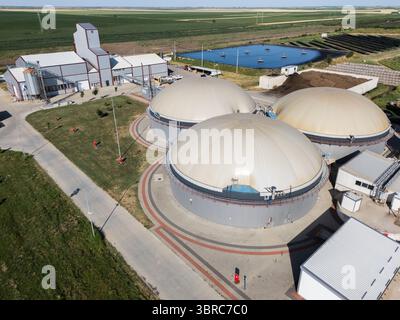Vue aérienne d'une usine de biogaz pour la production de biométhane Banque D'Images