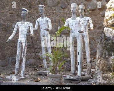 Sculptures dans le jardin rocheux de Chandigarh, Punjab, Inde du Nord Banque D'Images