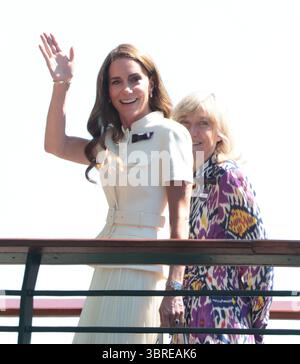 Londres, Royaume-Uni. 12 juillet 2025. Catherine, Princesse de Galles, arrive aux Championnats de Wimbledon 2025 pour la finale féminine en simple à Londres le samedi 12 juillet 2025. Photo de Hugo Philpott/UPI crédit : UPI/Alamy Live News Banque D'Images