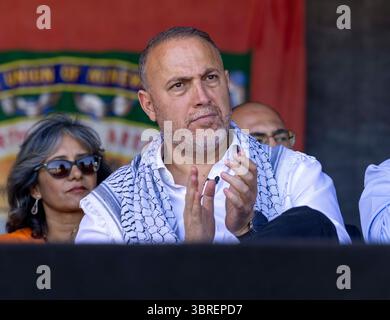 Durham, Royaume-Uni. 12 juillet 2025. Chef de la Mission palestinienne au Royaume-Uni, Husam Zomlot, au Gala des mineurs de Durham. Crédit : Karl Black/Alamy Live News Banque D'Images