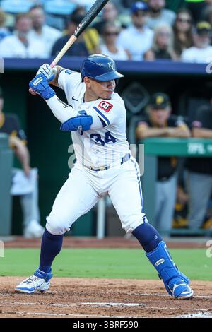 Kansas City, Missouri, États-Unis. 9 juillet 2025. Freddy Fermin (34), receveur des Royals du Kansas City, affronte les Pirates de Pittsburgh au stade Kauffman de Kansas City, Missouri. David Smith/CSM/Alamy Live News Banque D'Images