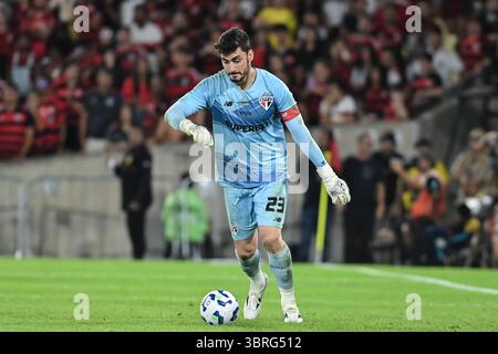 Rio, Brésil - 12 juillet 2025 : joueur de Rafael pendant le match entre Flamengo x Sao Paulo par la 13ème manche du Championnat brésilien au Maracana stadiu Banque D'Images