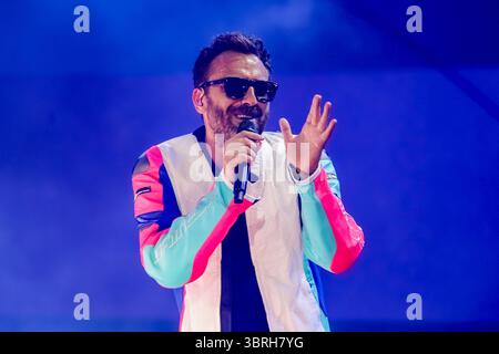 Concert de musique - CREMONINI - STADIO OLIMPICO TORINO le chanteur italien Cremonini pendant le concert à Turin pendant CREMONINI - STADIO OLIMPICO TORINO, concert de musique à TORINO , Italie, 12 juillet 2025 TORINO STADIO OLIMPICO GRANDE TORINO Italie Copyright : xRenataxRoattinox/xLiveMediax LPM 1956433 Banque D'Images