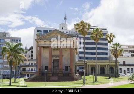 MONTEVIDEO, URUGUAY - 29 décembre 2023 : Cathédrale de la très Sainte Trinité Banque D'Images