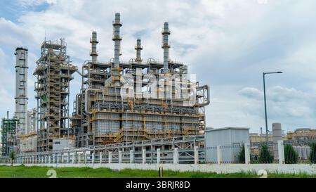 PHU MY, BA RIA - VUNG TAU, VIETNAM - sept 07, 2024 : une usine chimique moderne dans le parc industriel de Phu My. Banque D'Images