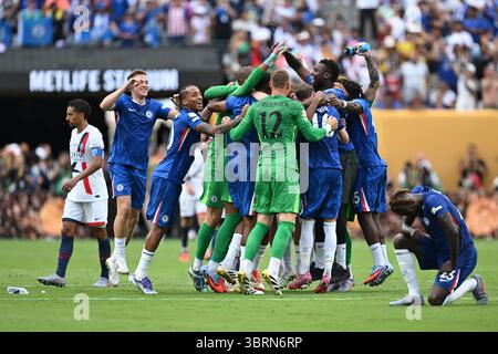 East Rutherford, États-Unis. 13 juillet 2025. Football, Coupe du monde des clubs, Chelsea FC - Paris Saint-Germain, finale, finale, stade MetLife, les joueurs de Chelsea célèbrent la victoire. Crédit : Sven Hoppe/dpa/Alamy Live News Banque D'Images