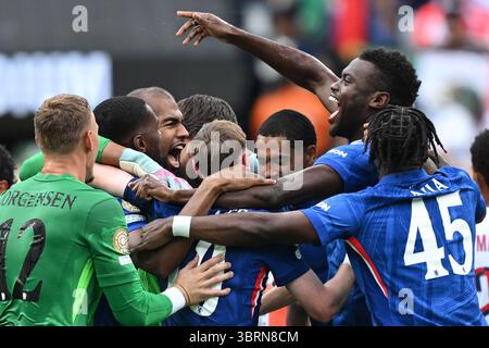 East Rutherford, États-Unis. 13 juillet 2025. Football, Coupe du monde des clubs, Chelsea FC - Paris Saint-Germain, finale, finale, stade MetLife, les joueurs de Chelsea célèbrent la victoire. Crédit : Sven Hoppe/dpa/Alamy Live News Banque D'Images