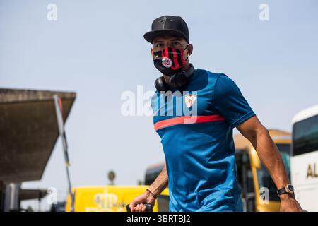 22 septembre 2020, Séville, SÉVILLE, ESPAGNE : Diego Carlos lors du départ du Sevilla Futbol Club pour la finale de la Supercoupe à Budapest à l'aéroport international de San Pablo le 22 septembre 2020 à Séville, Espagne. (Crédit image : © Joaquin Corchero/AFP7 via ZUMA Wire) Banque D'Images
