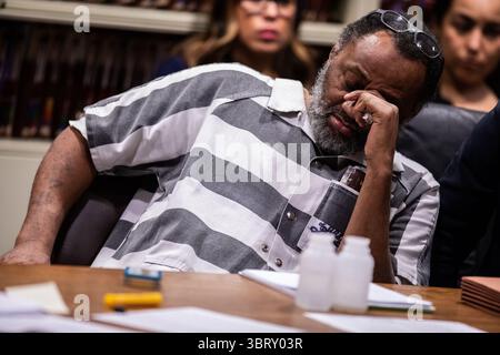 5 avril 2018 - Chicago, il, États-Unis - Jackie Wilson et son frère Andrew Wilson ont été reconnus coupables du meurtre de deux policiers, Richard J. O'Brien et William Fahey, lorsqu'ils ont arrêté leur voiture lors d'un arrêt de routine en 1982. Bien que Wilson affirme que la police l'a maltraité, sa candidature pour un nouveau procès est fondée en partie sur la preuve que Burge ou ses subordonnés ont torturé d'autres hommes, y compris son coaccusé et frère Andrew, qui a été trouvé par les médecins après son interrogatoire comme ayant de nombreuses blessures. (Crédit image : © Zbigniew Bzdak/TNS via ZUMA Wire) Banque D'Images