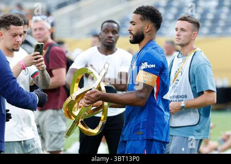 East Rutherford, Etats-Unis. 13 juillet 2025. Reece James de Chelsea célèbre la finale de la Coupe du monde des clubs FIFA 2025 entre le Chelsea FC et le Paris Saint-Germain (PSG) le 13 juillet 2025 au MetLife Stadium à East Rutherford, New Jersey, États-Unis - photo Jean Catuffe/DPPI crédit : DPPI Media/Alamy Live News Banque D'Images