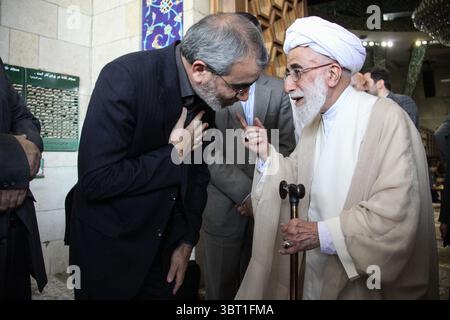 6 octobre 2015, Téhéran, IRAN : le président de l'Assemblée des experts, Ahmad Jannati, est vu à la mosquée universitaire de Téhéran, Iran. (Crédit image : © Rouzbeh Fouladi/ZUMA Wire) Banque D'Images