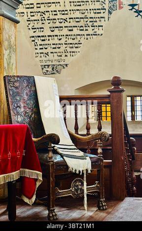 La belle synagogue du 17ème siècle à Tykocin, Pologne. Banque D'Images