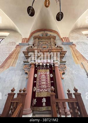 La belle synagogue du 17ème siècle à Tykocin, Pologne. Banque D'Images