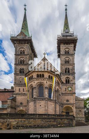 La cathédrale médiévale de Bamberg, Bavière, Allemagne. Fondée en 1002 par l'empereur Heinrich II et consacrée en 1012. La structure actuelle date de Banque D'Images