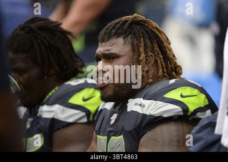 22 septembre 2019, Seattle, WA, États-Unis : SEATTLE, WA - 22 SEPTEMBRE : le garde offensif des Seahawks de Seattle D.J. Fluker (78) vu sur le banc des Seahawks entre les matchs lors d'un match de football NFL entre les Saints de la Nouvelle-Orléans et les Seahawks de Seattle le 22 septembre 2019 au Century Link Stadium de Seattle, WA (crédit image : © Jeff Halstead/ZUMA Wire) Banque D'Images