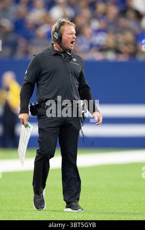 29 septembre 2019 : Jon Gruden, entraîneur-chef des Oakland Raiders, lors d'un match de football NFL entre les Oakland Raiders et les Indianapolis Colts au Lucas Oil Stadium à Indianapolis, Indiana. John Mersits/CSM.(image de crédit : &copy ; John Mersits/CSM via ZUMA Wire) Banque D'Images