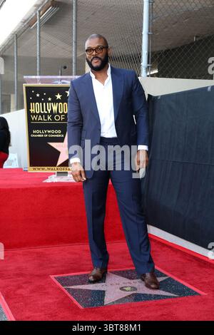 1er octobre 2019, Los Angeles, CA, États-Unis : LOS ANGELES - OCT 1 : Tyler Perry à la cérémonie des étoiles de Tyler Perry sur le Hollywood Walk of Fame le 1er octobre 2019 à Los Angeles, CA (crédit image : © Kathy Hutchins via ZUMA Wire) Banque D'Images