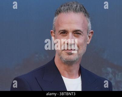 Los Angeles, États-Unis. 14 juillet 2025. Freddie Prinze Jr. arrive à The Columbia Pictures 'je SAIS CE QUE VOUS AVEZ FAIT L'ÉTÉ DERNIER' Los Angeles première tenue au United Theater à Los Angeles, CA le lundi, ?juillet 14, 2025. (Photo de Sthanlee B. Mirador/Sipa USA) crédit : Sipa USA/Alamy Live News Banque D'Images