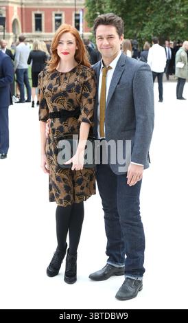 Rosalie Craig et Julian Ovenden au salon Burberry pendant la London Fashion week - 17 septembre 2012 Banque D'Images