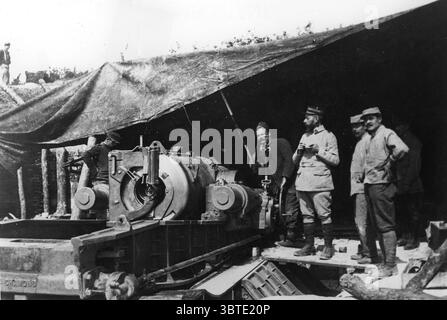 Canons français de 320 mm . Banque D'Images