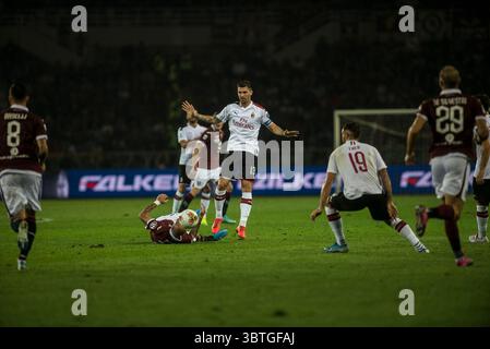 26 septembre 2019, Turin, Piémont, Italie : TURIN, ITALIE-26 SEPTEMBRE 2019 : joueurs du Torino FC et de l'AC Milan lors du match de Serie A entre le Torino FC et l'AC Milan au Stadio Olimpico à Turin, Italie (crédit image : © Stefano Guidi/ZUMA Wire) Banque D'Images