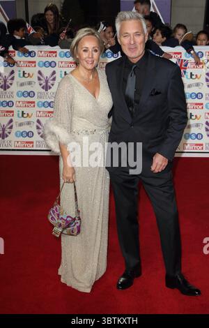 28 octobre 2019, Londres, Royaume-Uni : Shirlie Holliman et Martin Kemp sur le tapis rouge aux Daily Mirror Pride of Britain Awards, en partenariat avec TSB, au Grosvenor House Hotel, Park Lane. (Crédit image : © Keith Mayhew/SOPA images via ZUMA Wire) Banque D'Images